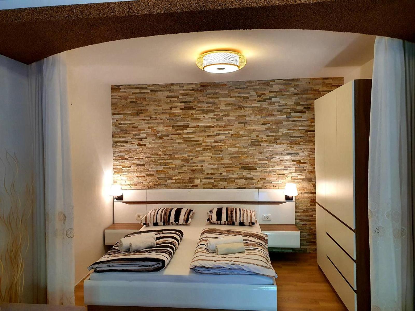 Apartments And Rooms Lucia&Veronica Dramalj Room photo